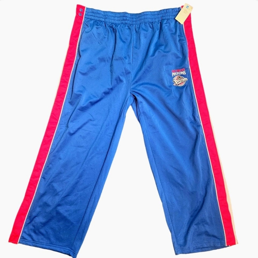 DETROIT PISTONS TERAWAYS PRO EDGE NBA STORE NWT